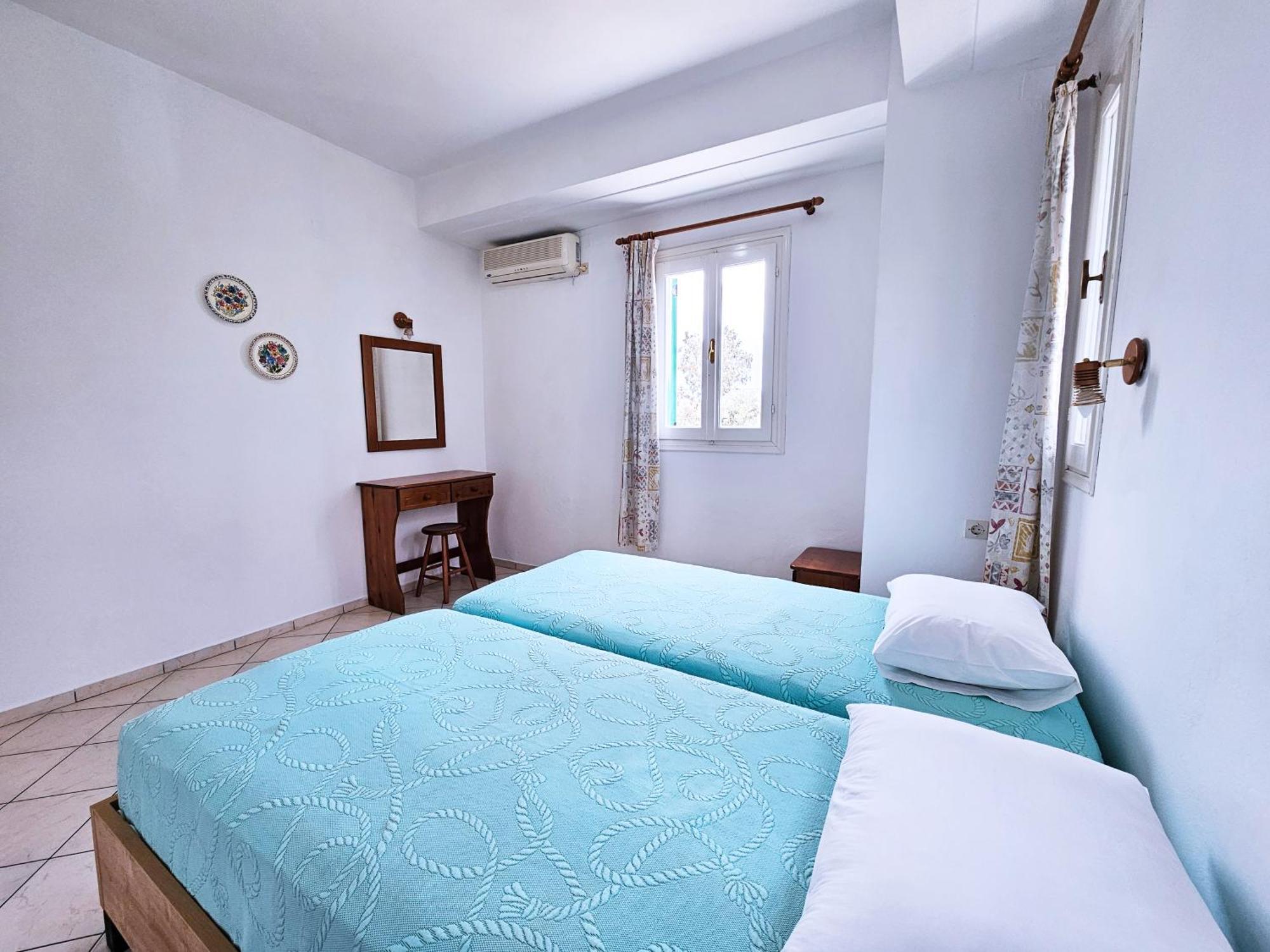 Sunflowers Apartments Marathokampos Luaran gambar