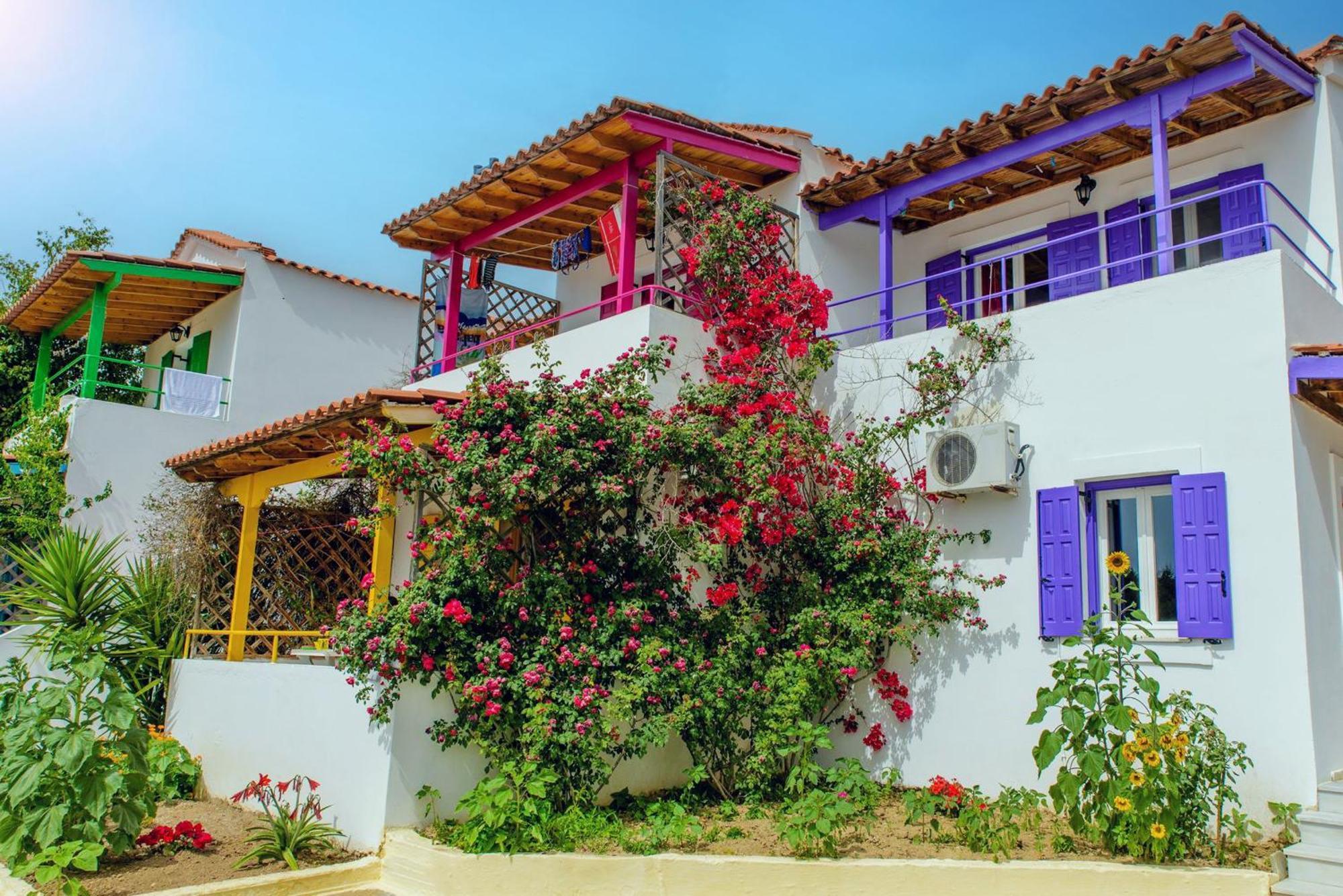 Sunflowers Apartments Marathokampos Luaran gambar